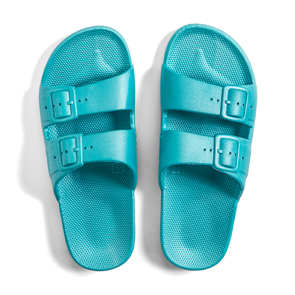 Tahitian slippers